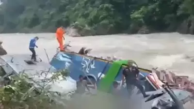 Indian Bus Falls into River in Nepal; 14 Lives Lost