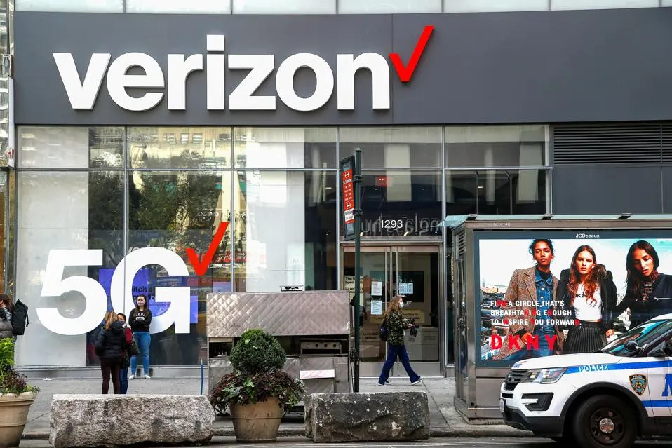 Verizon Strikes $3.3 Billion Deal with Vertical Bridge